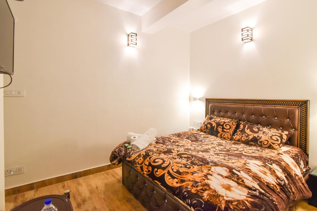Dhanlaxmi Apartments Shimla Exterior foto